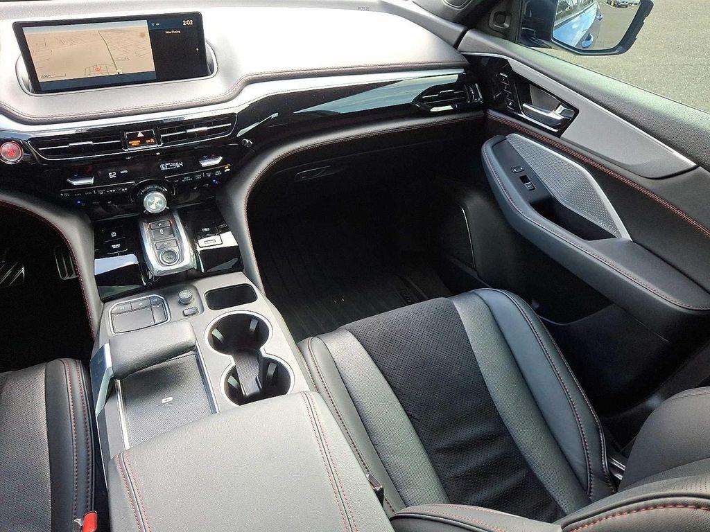 used 2023 Acura MDX car, priced at $43,299