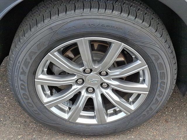 used 2019 Cadillac XT4 car, priced at $22,498