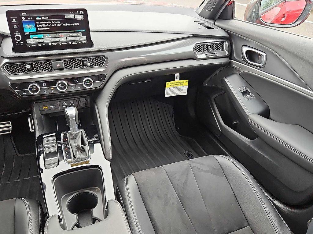 used 2025 Acura Integra car, priced at $34,900