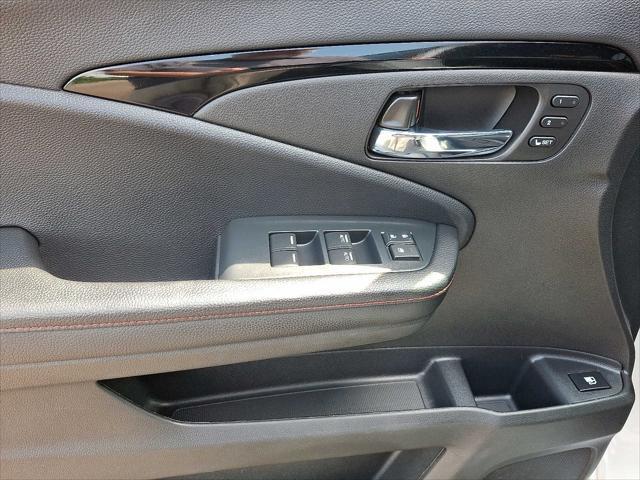 used 2022 Honda Ridgeline car, priced at $35,554