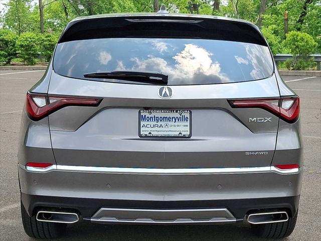 used 2025 Acura MDX car, priced at $54,990