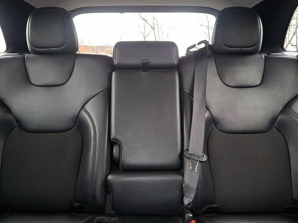 used 2020 Jeep Cherokee car, priced at $17,487