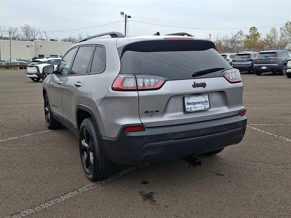 used 2020 Jeep Cherokee car, priced at $17,487