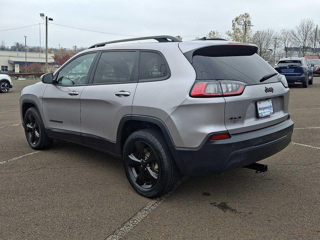 used 2020 Jeep Cherokee car, priced at $17,487