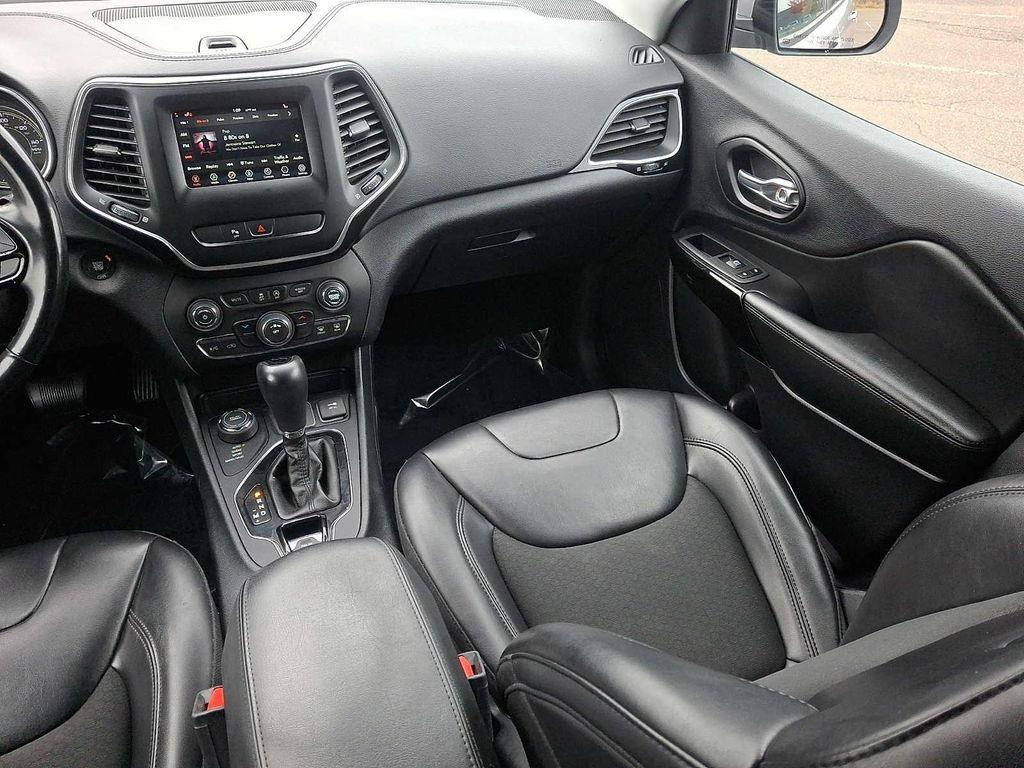 used 2020 Jeep Cherokee car, priced at $17,487