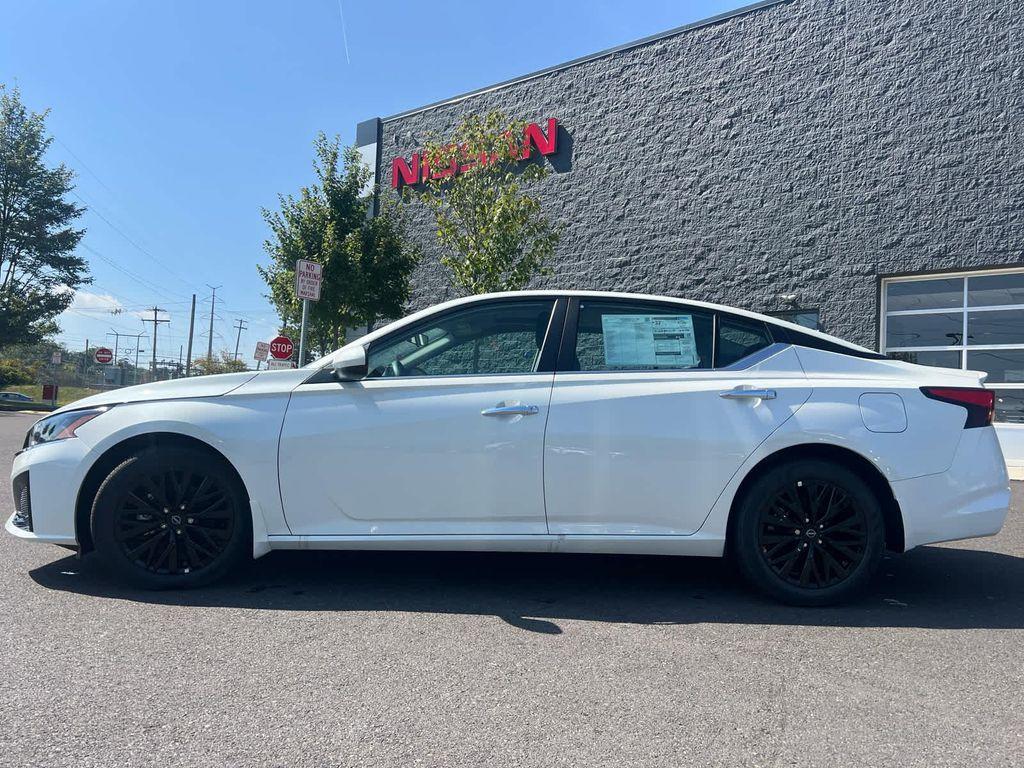 new 2025 Nissan Altima car, priced at $29,075
