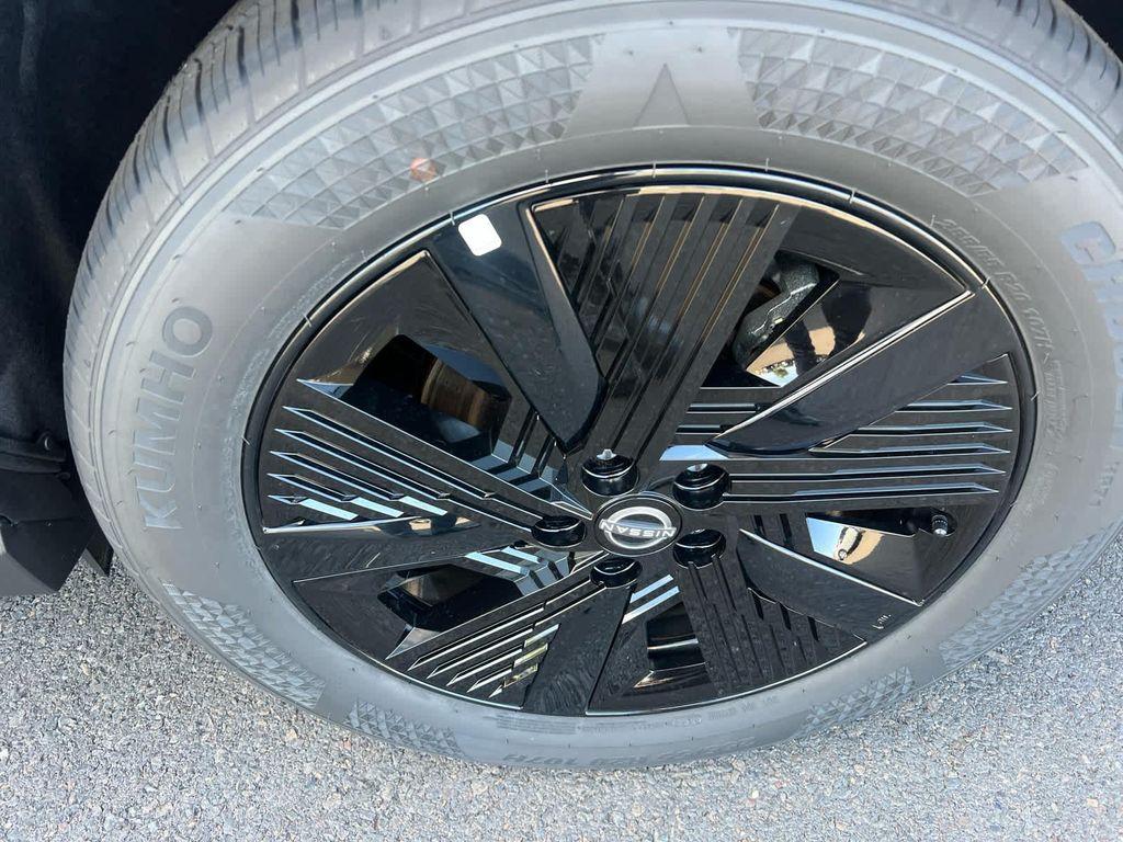 new 2025 Nissan Murano car, priced at $40,243