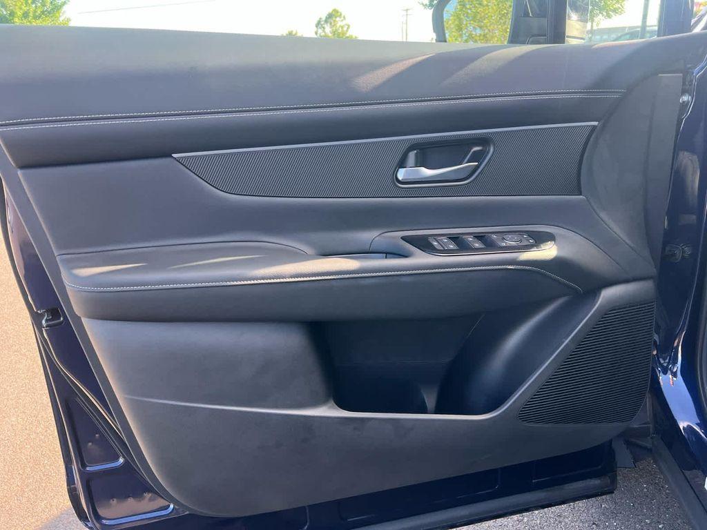 new 2025 Nissan Murano car, priced at $40,243
