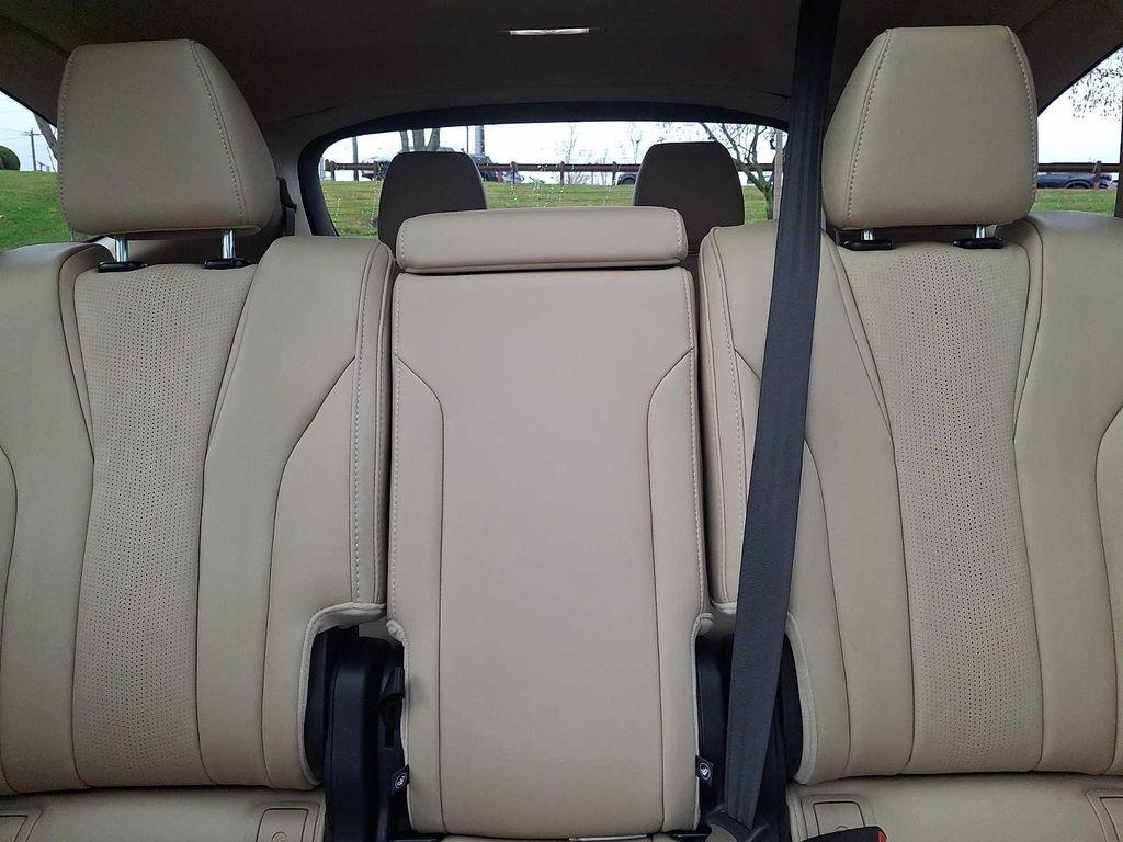 used 2025 Acura MDX car, priced at $51,800