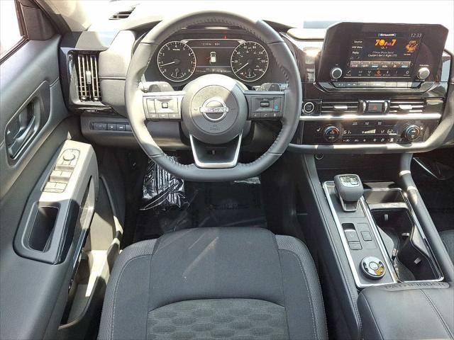 used 2024 Nissan Pathfinder car, priced at $35,826