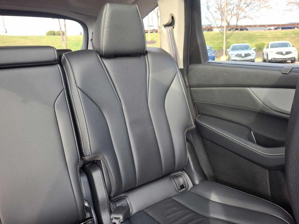 used 2023 Acura MDX car, priced at $37,900