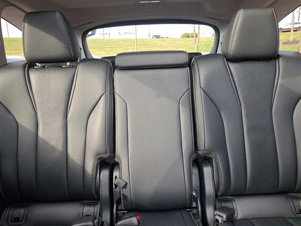 used 2023 Acura MDX car, priced at $37,900