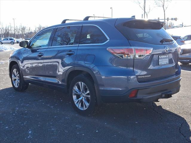 used 2015 Toyota Highlander car, priced at $16,799