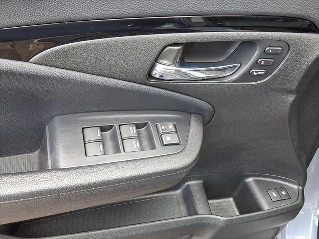 used 2022 Honda Pilot car, priced at $39,995