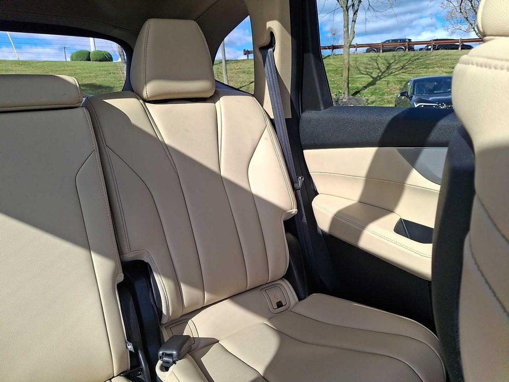 used 2023 Acura MDX car, priced at $40,499