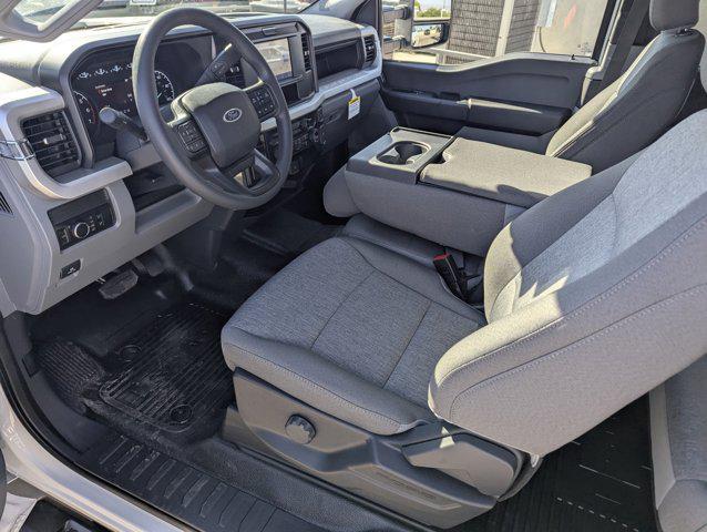 new 2025 Ford F-250 car, priced at $52,640