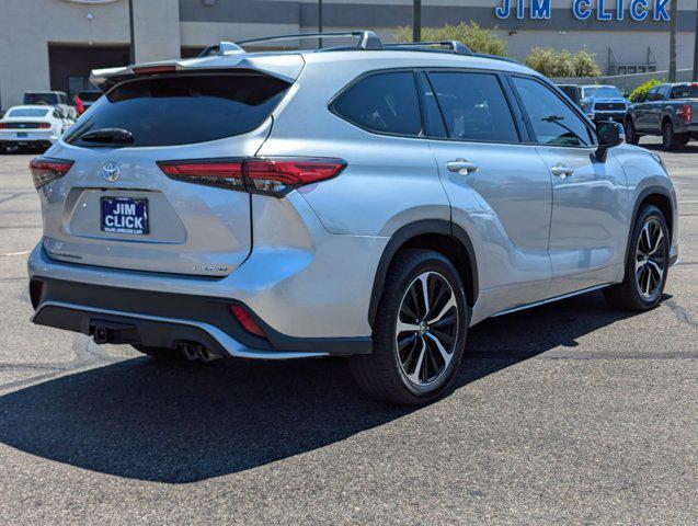 used 2021 Toyota Highlander car, priced at $33,498