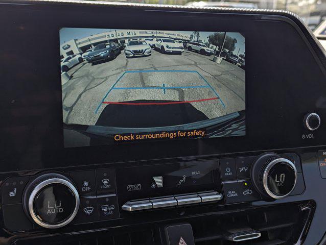 used 2023 Toyota Highlander car, priced at $44,999