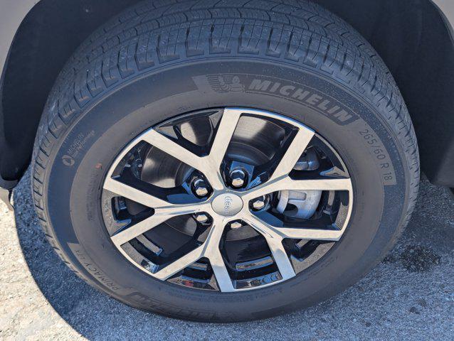 used 2024 Jeep Grand Cherokee L car, priced at $33,999