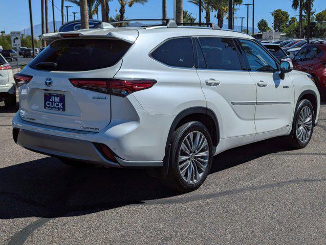 used 2020 Toyota Highlander Hybrid car, priced at $38,989