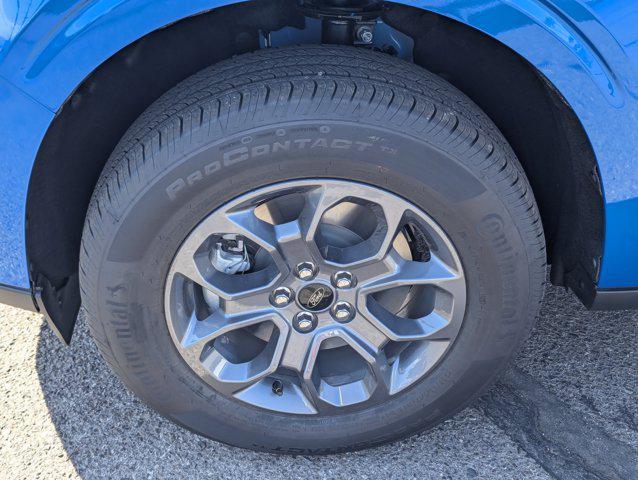 new 2025 Ford Maverick car, priced at $33,270
