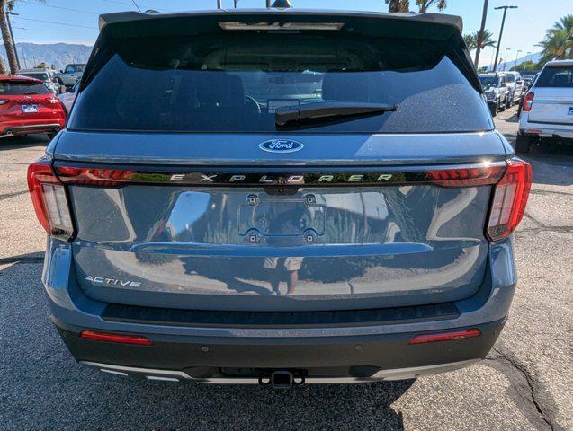 new 2025 Ford Explorer car, priced at $45,962