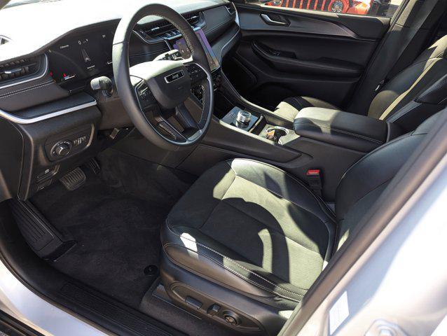 used 2024 Jeep Grand Cherokee car, priced at $33,499