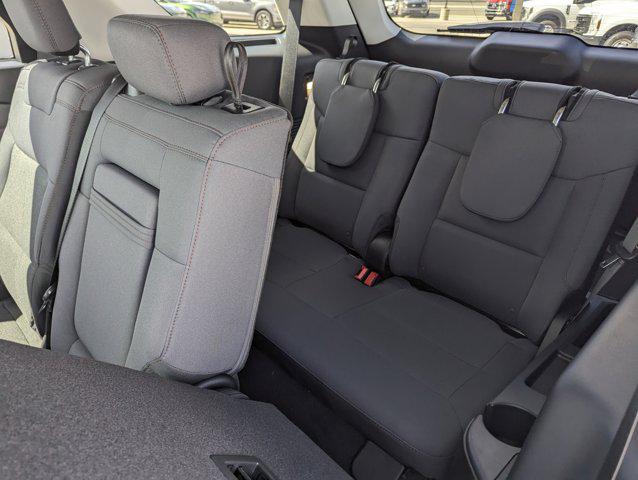 new 2025 Ford Explorer car, priced at $43,100