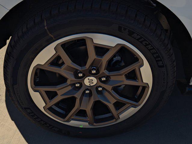 new 2025 Ford Expedition car, priced at $88,545