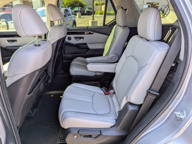 used 2023 Honda Pilot car, priced at $39,989