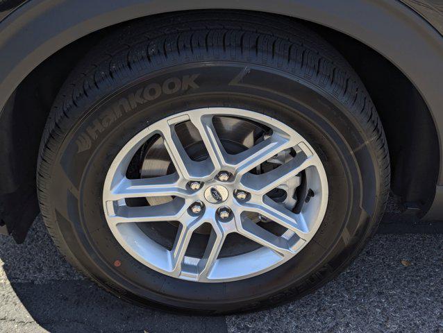 new 2025 Ford Explorer car, priced at $38,450