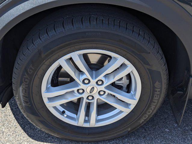 used 2024 Ford Explorer car, priced at $38,999