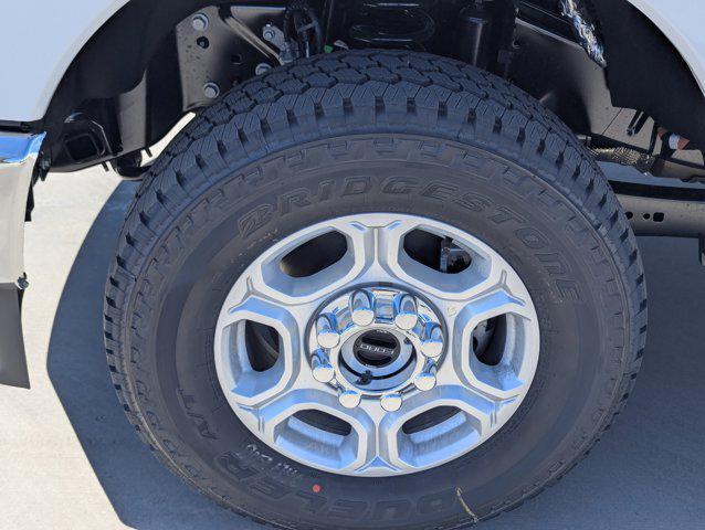 new 2025 Ford F-350 car, priced at $61,725