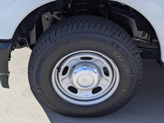 new 2025 Ford F-250 car, priced at $49,925
