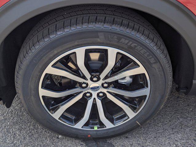 new 2025 Ford Explorer car, priced at $47,683