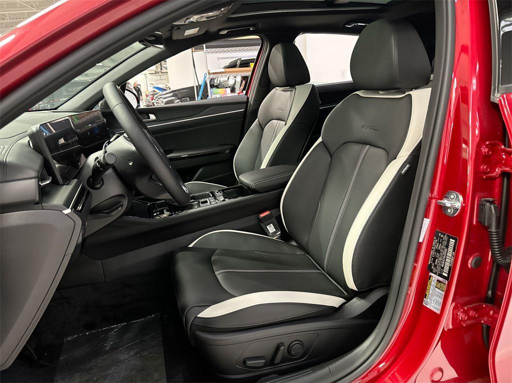 new 2025 Kia K5 car, priced at $31,188