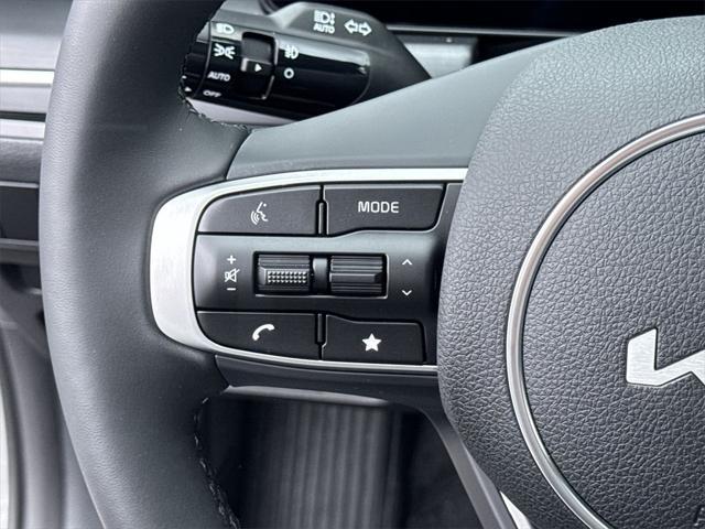 new 2025 Kia K5 car, priced at $30,648