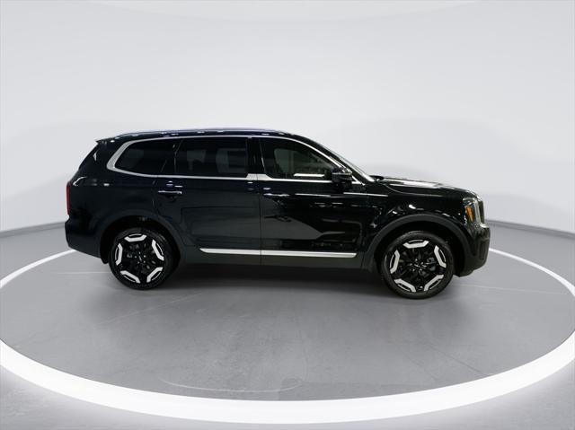 new 2025 Kia Telluride car, priced at $41,164