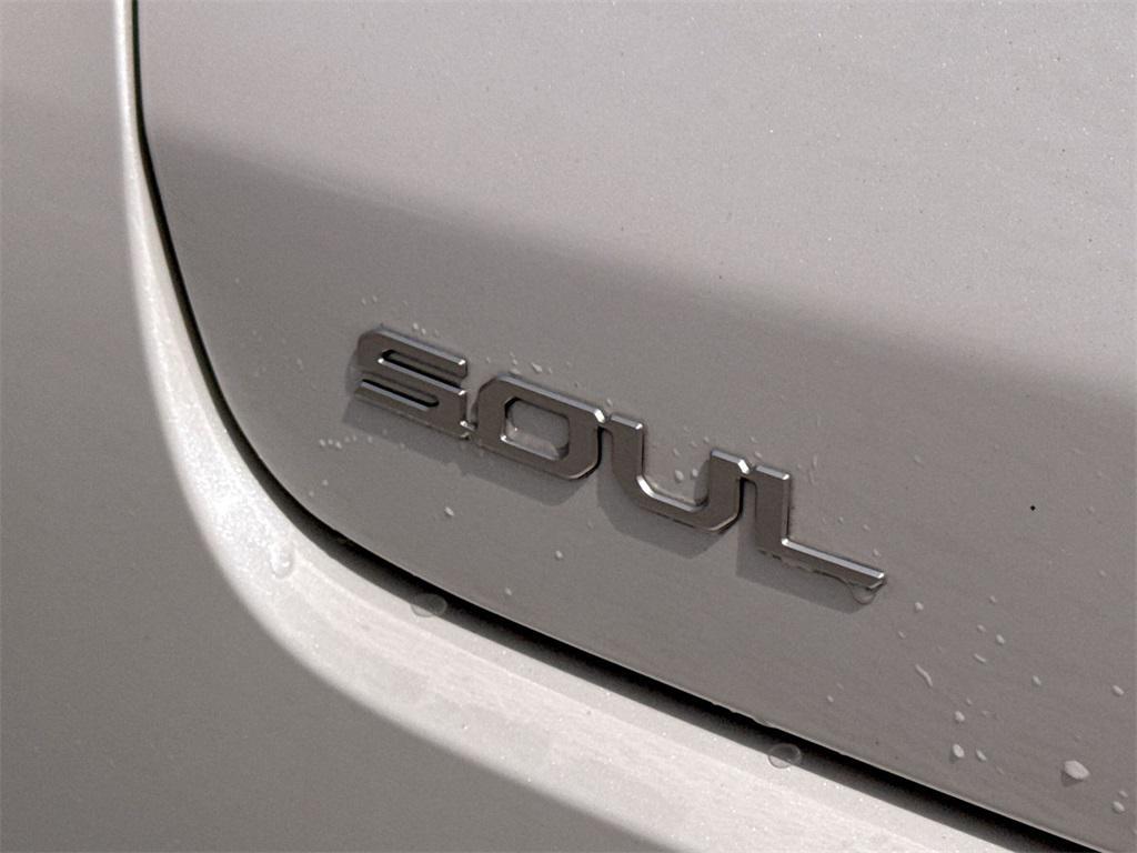 used 2024 Kia Soul car, priced at $16,472