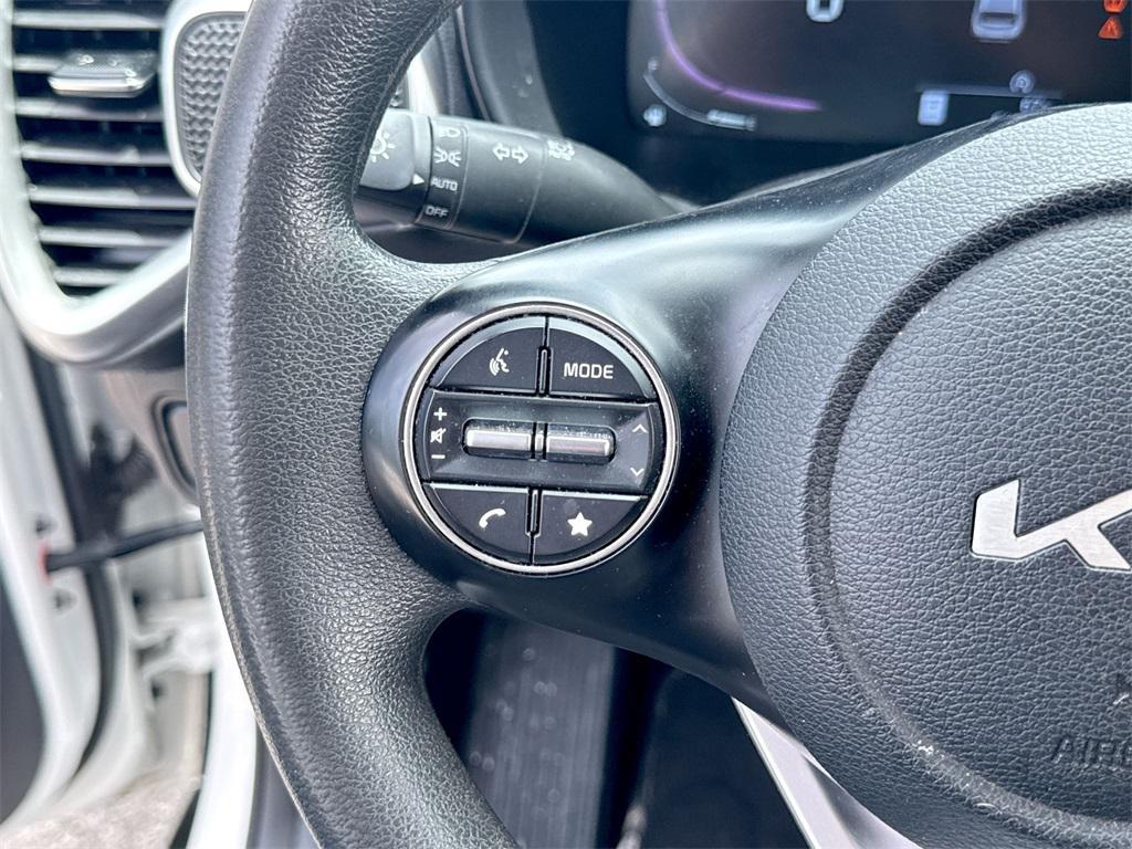 used 2024 Kia Soul car, priced at $16,472