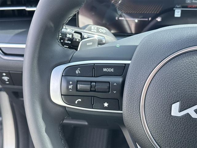 new 2025 Kia K5 car, priced at $33,578
