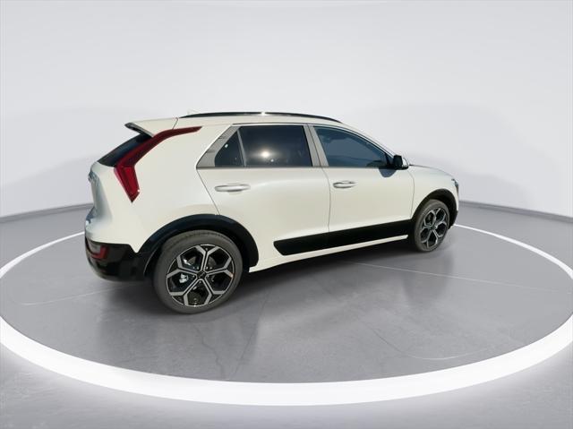 new 2025 Kia Niro car, priced at $35,468