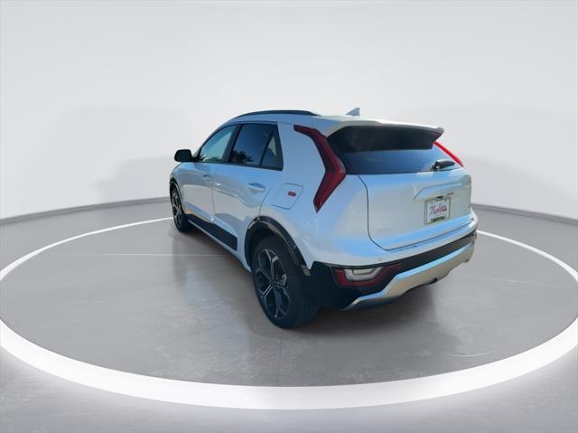 new 2025 Kia Niro car, priced at $35,468