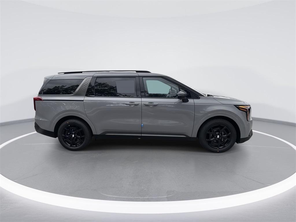 new 2026 Kia Carnival Hybrid car, priced at $53,626