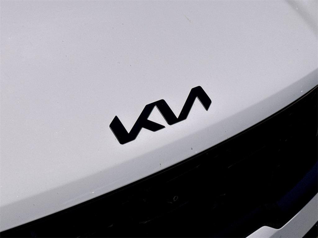 used 2025 Kia Sorento car, priced at $39,941
