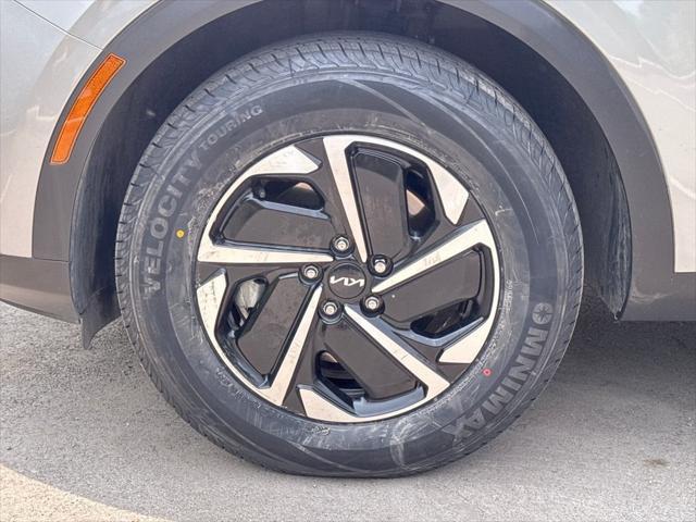used 2023 Kia Sportage Hybrid car, priced at $22,774