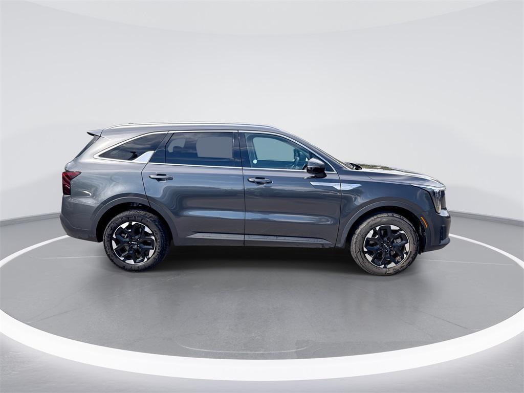 used 2024 Kia Sorento car, priced at $27,264