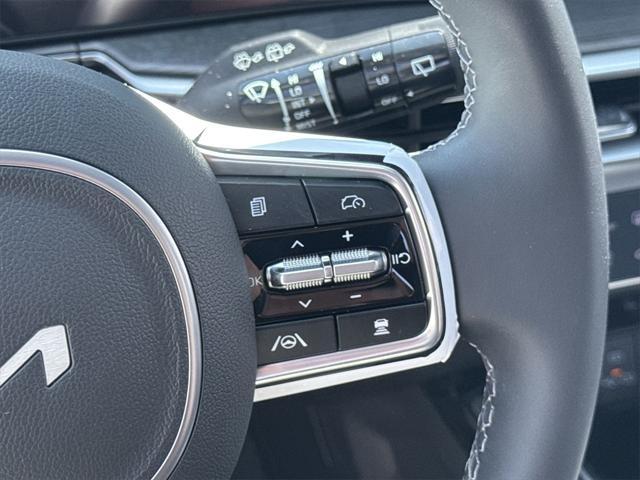 new 2025 Kia Sorento car, priced at $39,642