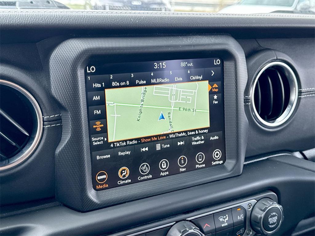 used 2022 Jeep Wrangler Unlimited car, priced at $33,484