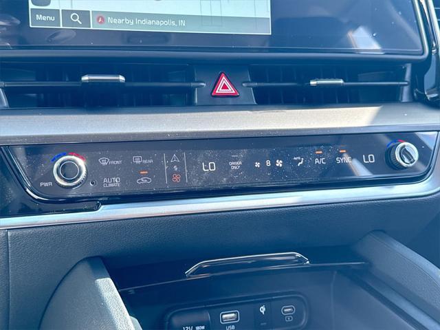 new 2025 Kia Sportage Hybrid car, priced at $33,773